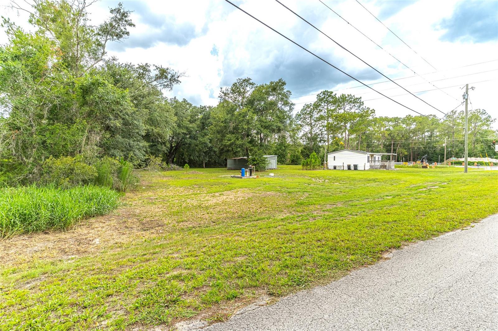 WOODS, THE UNIT 1 REPLAT - Residential