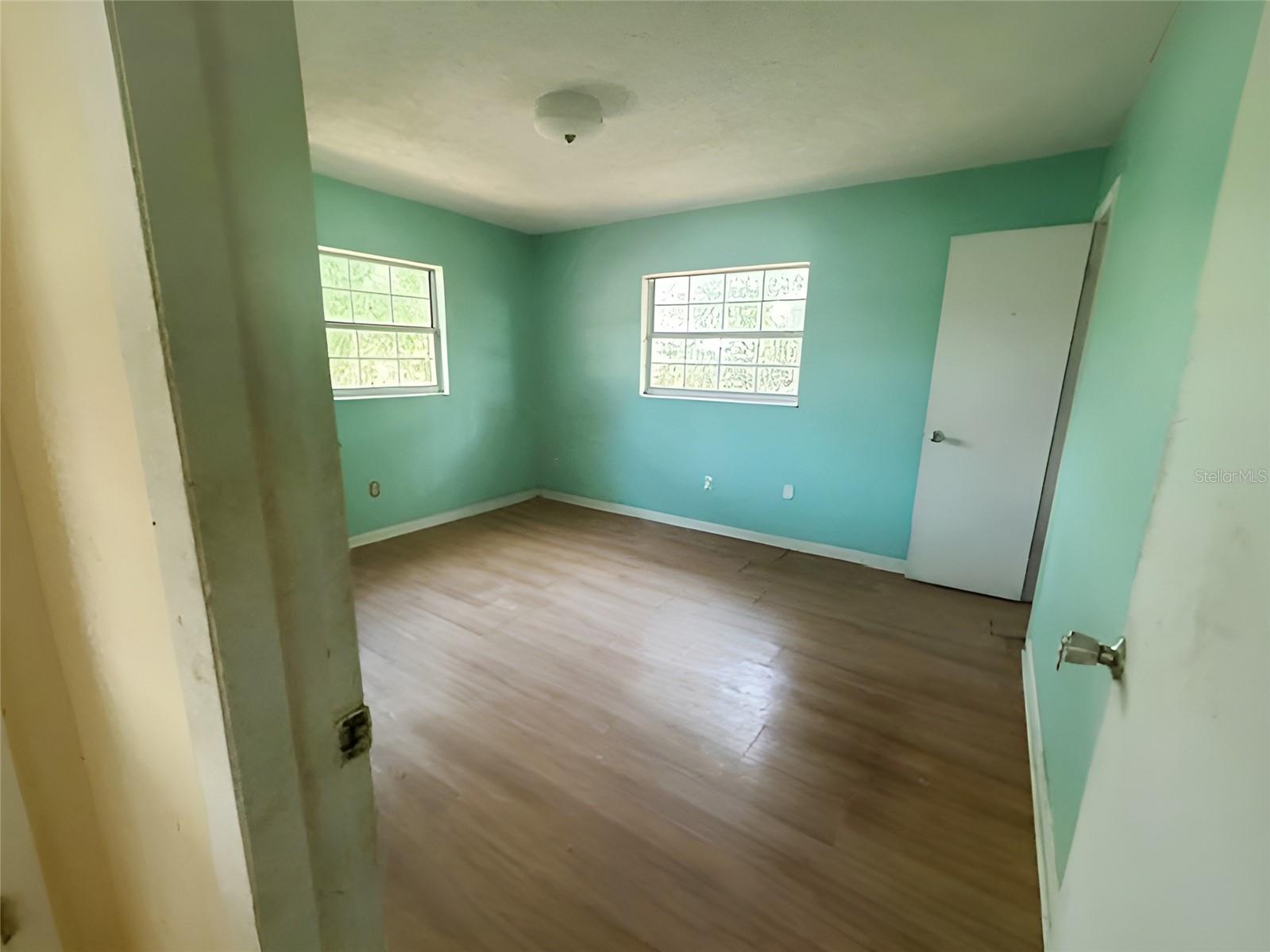 SUWANNEE RIVER HTS - Residential