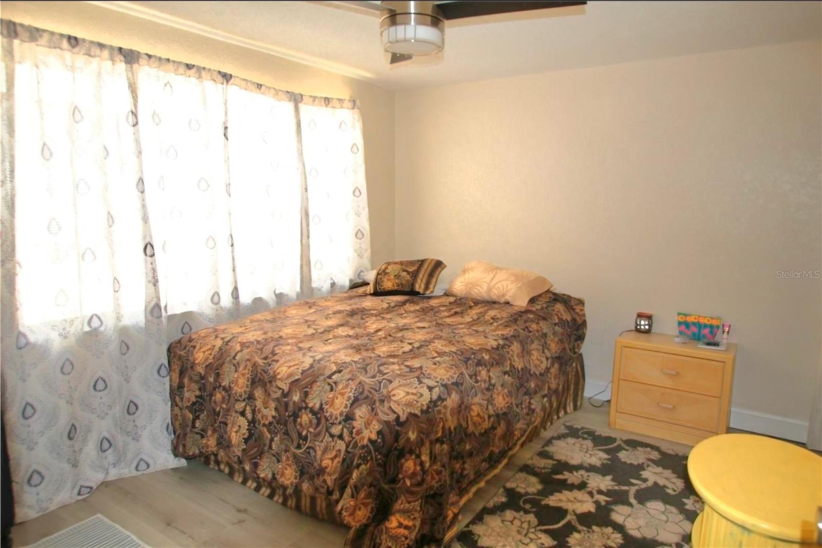 BEACON WOODS VILLAGE - Residential