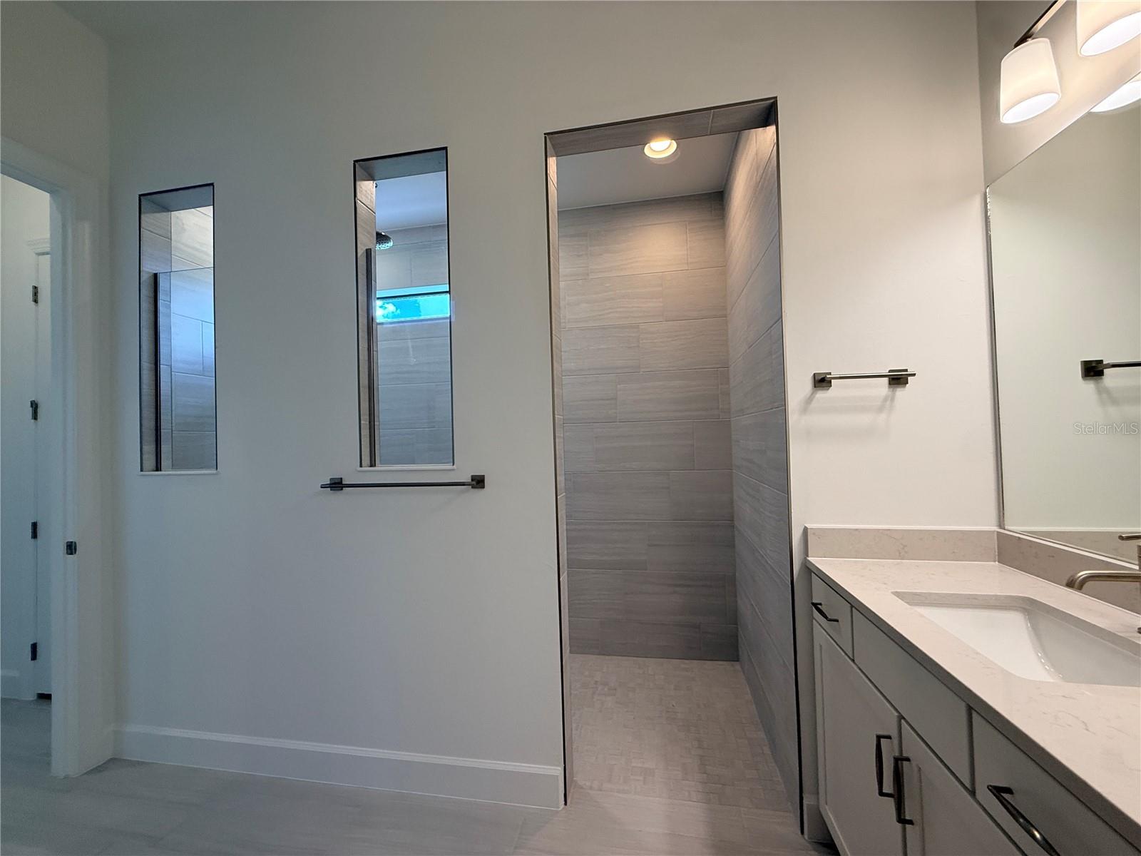 4632; DEL WEBB CATALINA AT LAKEWOOD RANCH - Residential