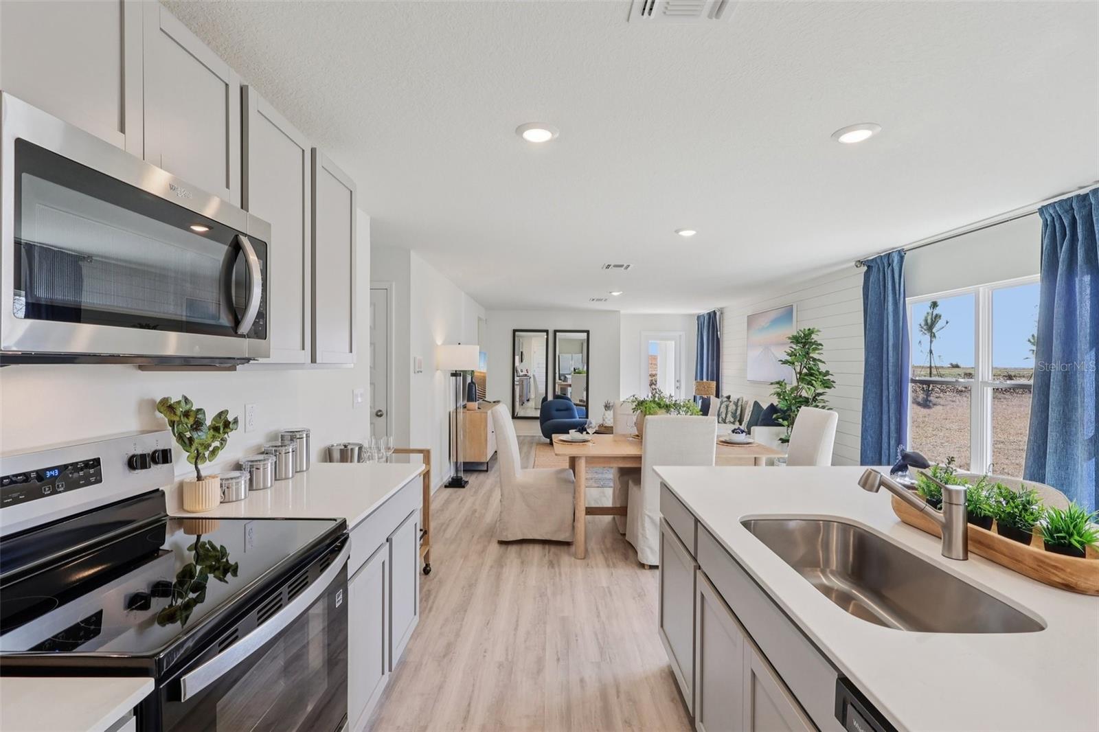 HAWTHORNE RANCH - Residential