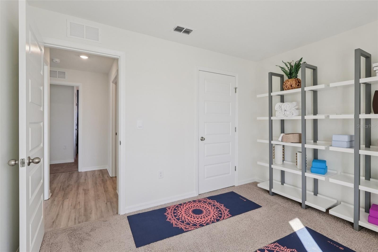 HAWTHORNE RANCH - Residential