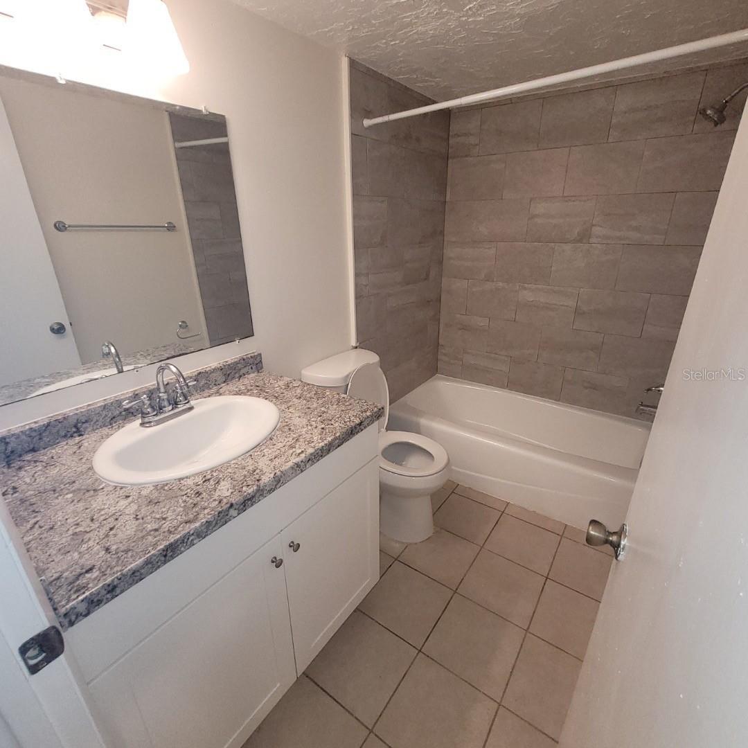 GULF GATE GARDENS - Residential