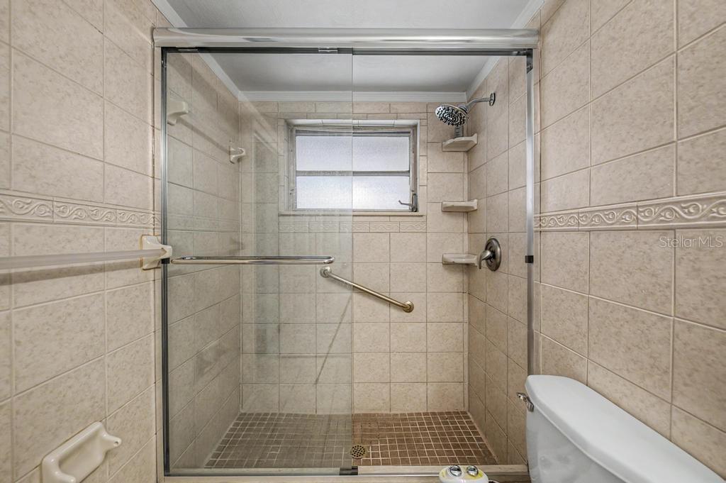 FLOR A MAR - Residential