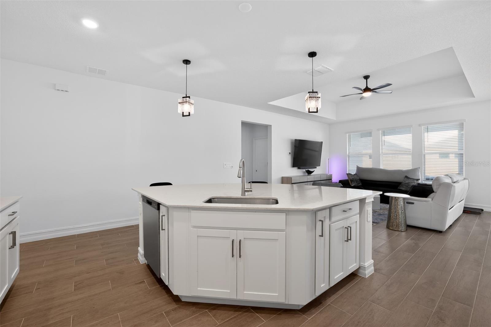 STONEGATE PRESERVE IA - Residential
