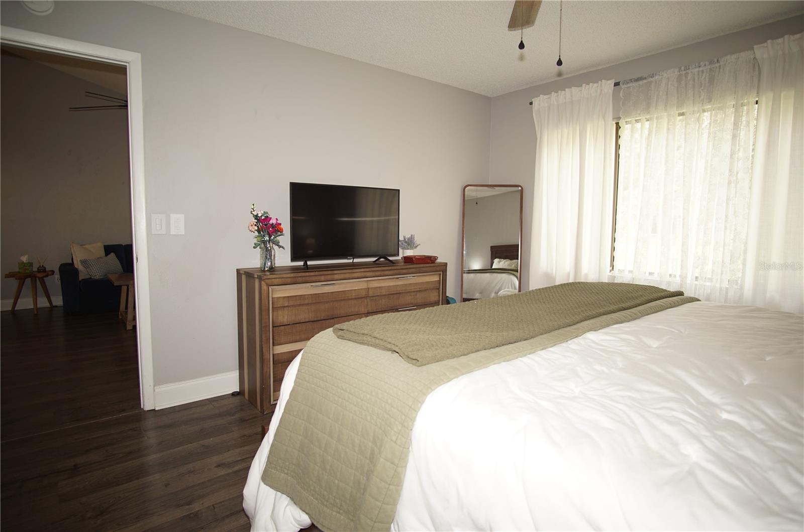 MEADOWOOD CONDO VILLAGE - Residential