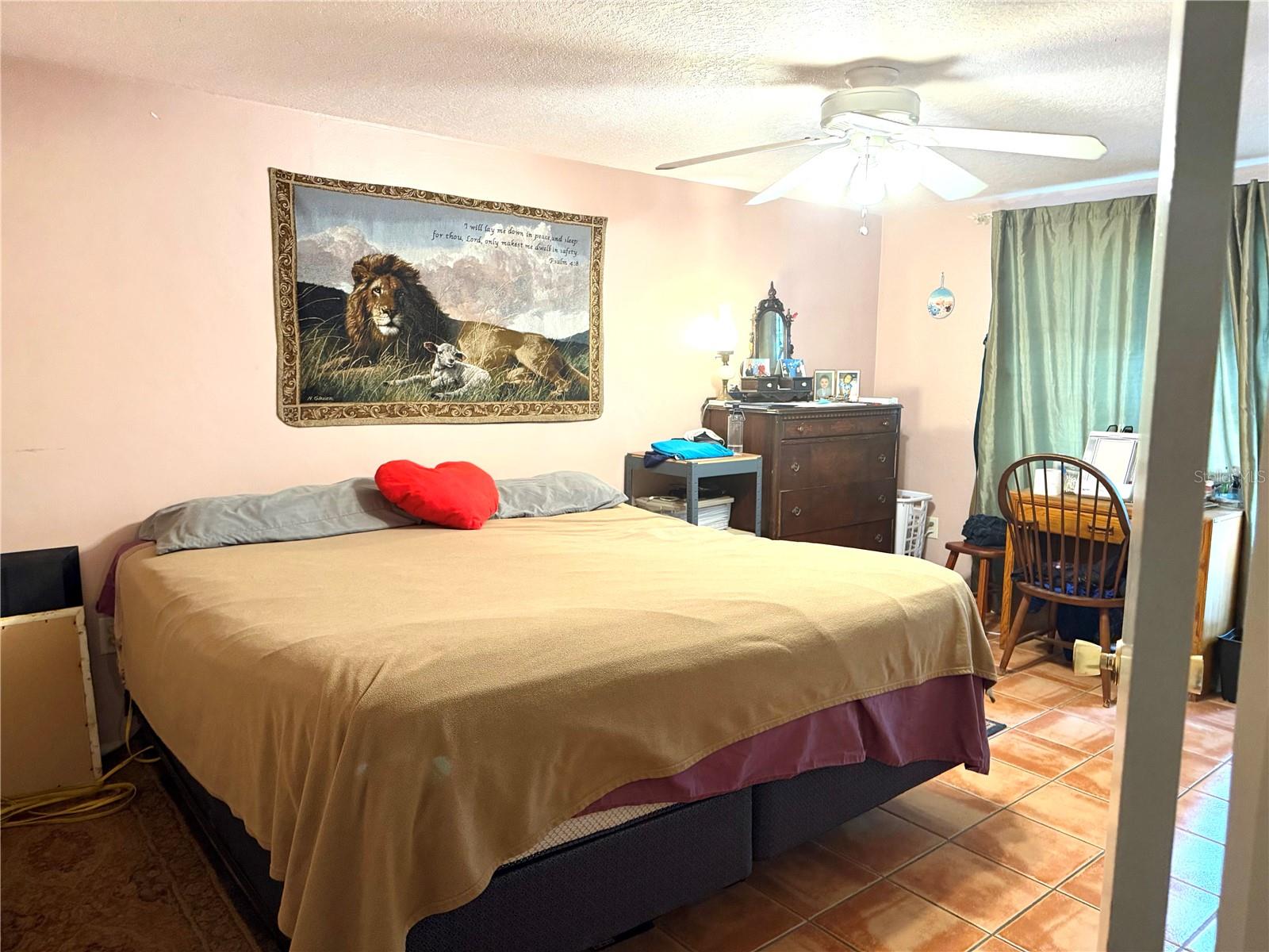 BEACON WOODS VILLAGE - Residential