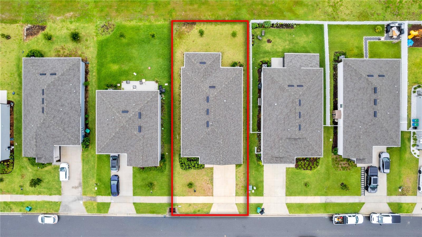 HAMPTON OAKS - Residential