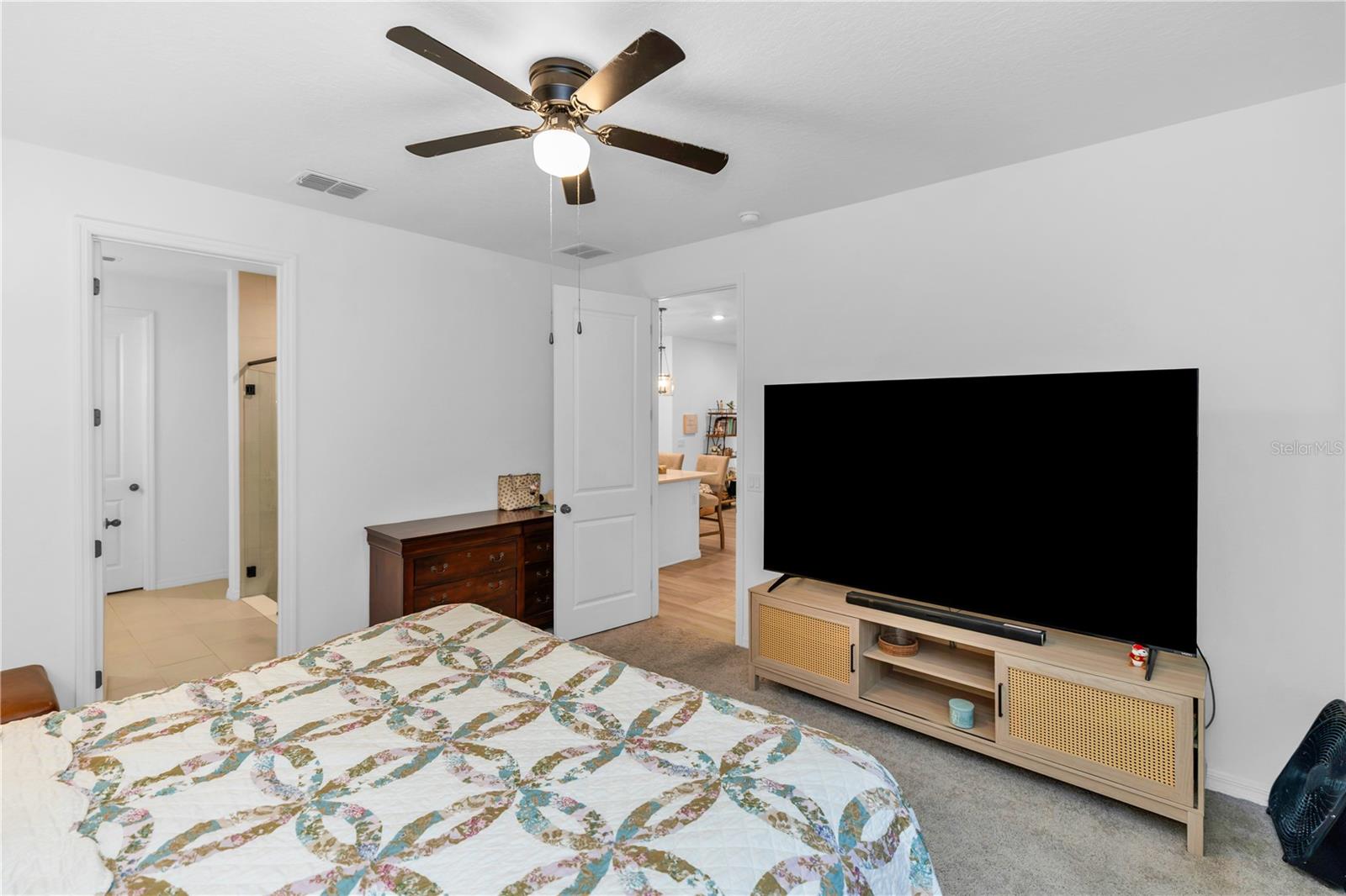 HAMPTON OAKS - Residential