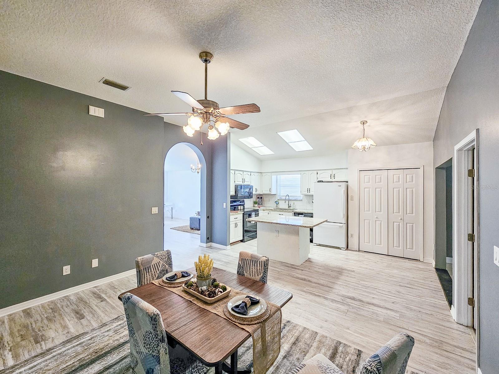 ARIWOOD - Residential
