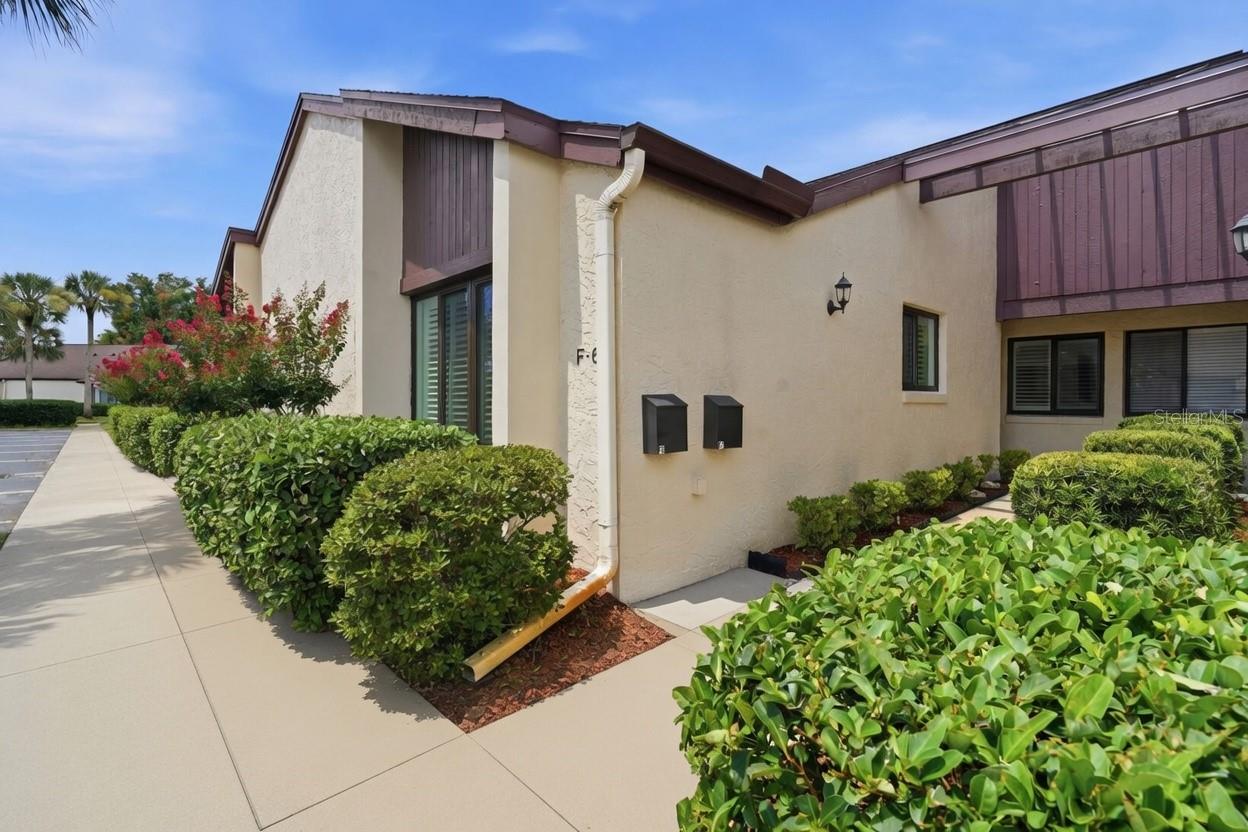 BREEZEWOOD VILLAGE CONDO PH 01-04 - Residential