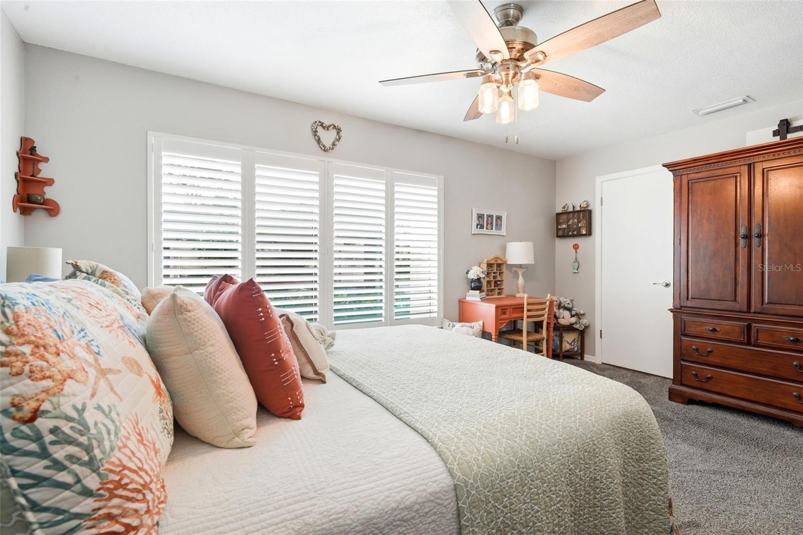 BREEZEWOOD VILLAGE CONDO PH 01-04 - Residential