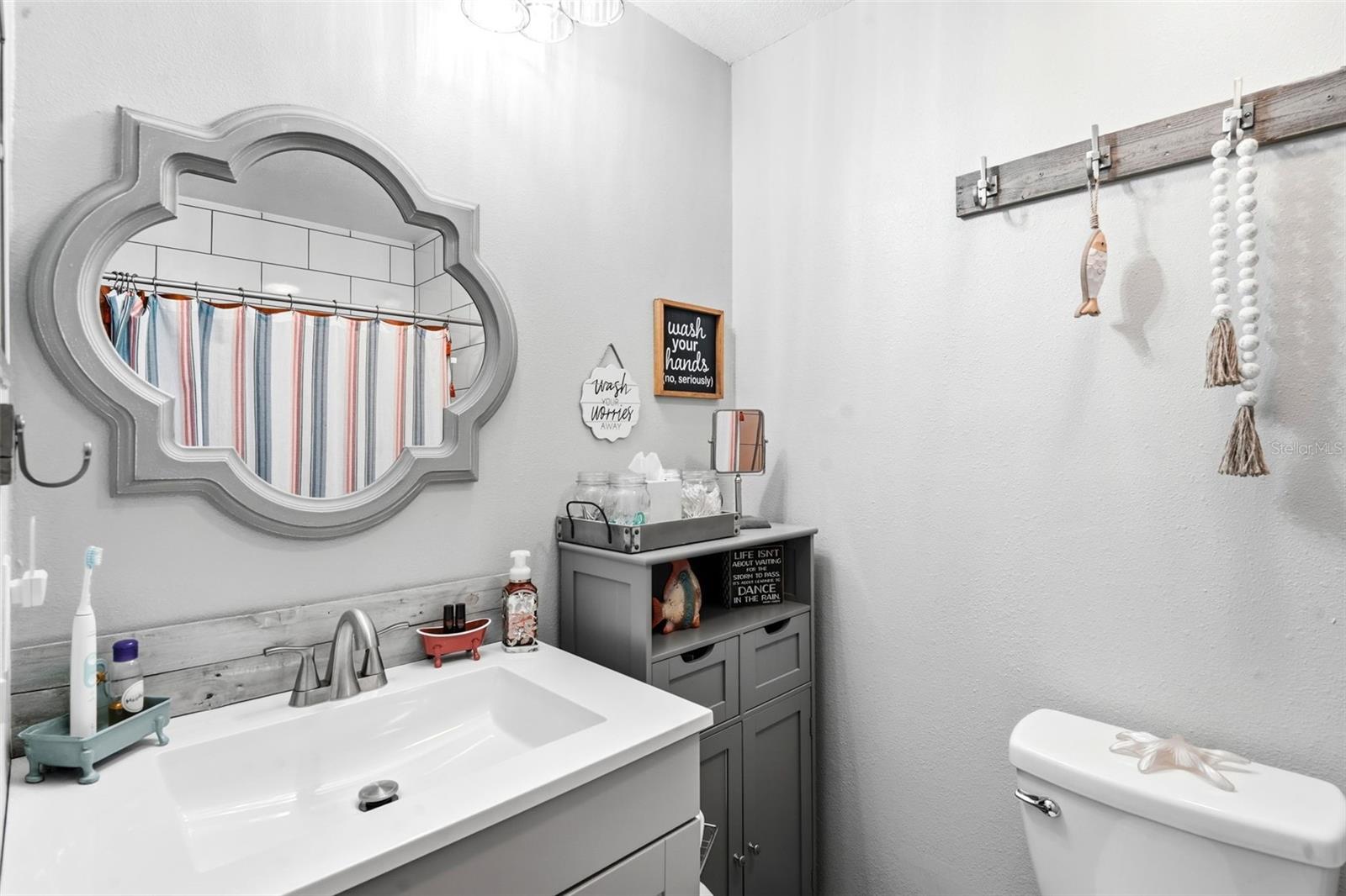 BREEZEWOOD VILLAGE CONDO PH 01-04 - Residential