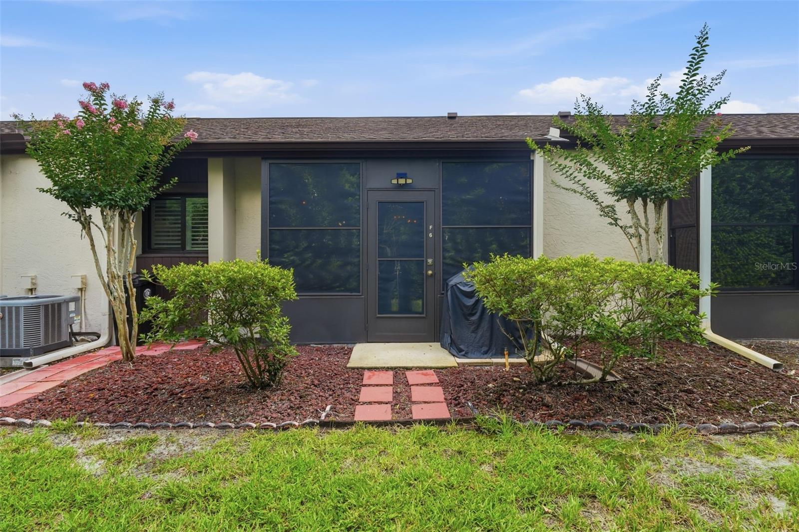 BREEZEWOOD VILLAGE CONDO PH 01-04 - Residential