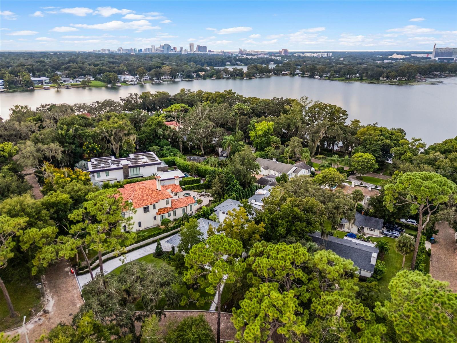 FOREST HILLS - Residential