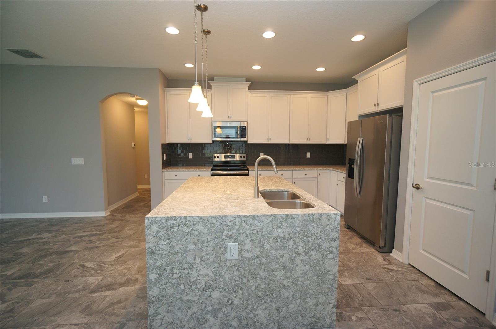 MORSANI PH 1 - Residential Lease
