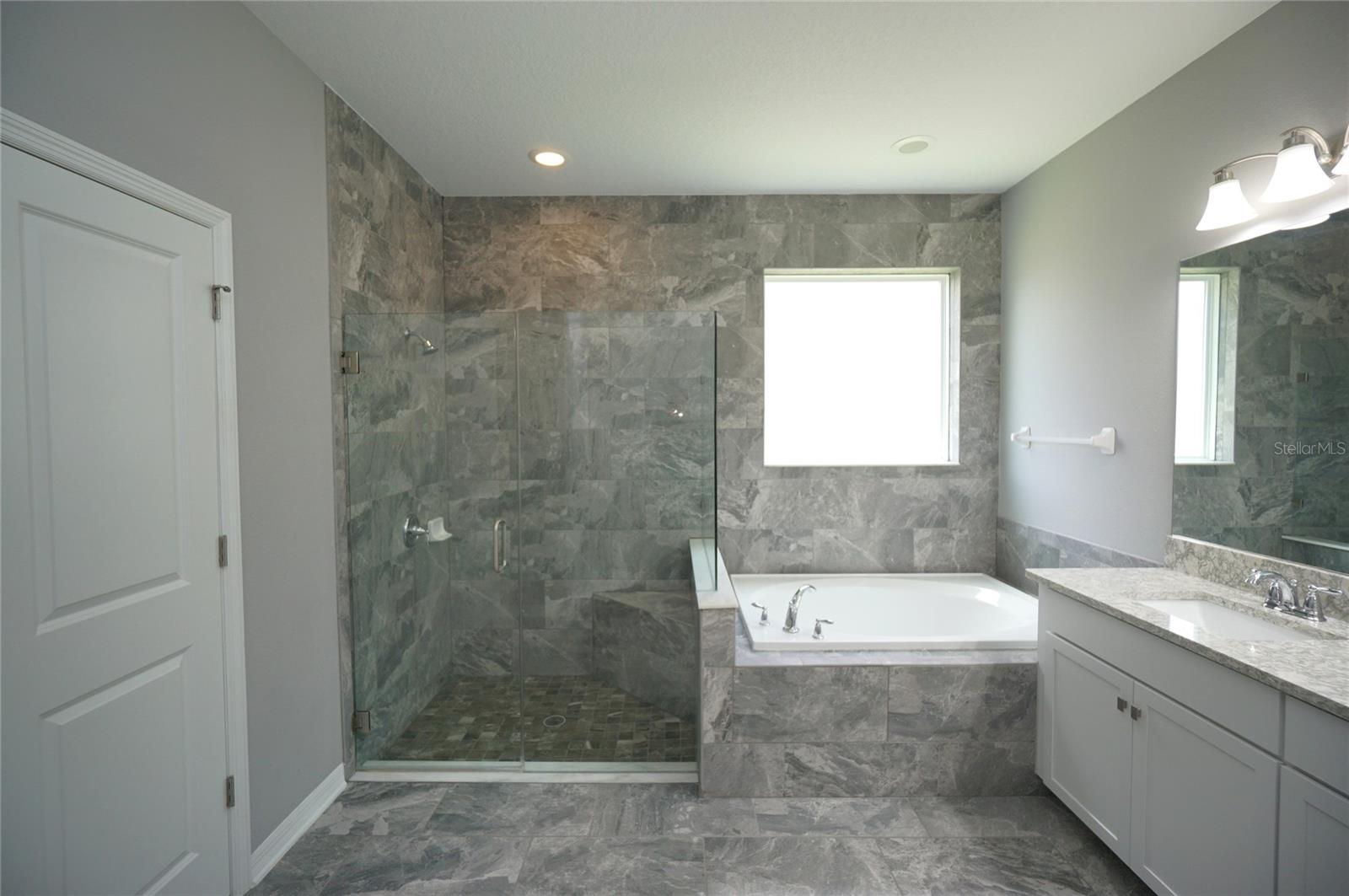 MORSANI PH 1 - Residential Lease