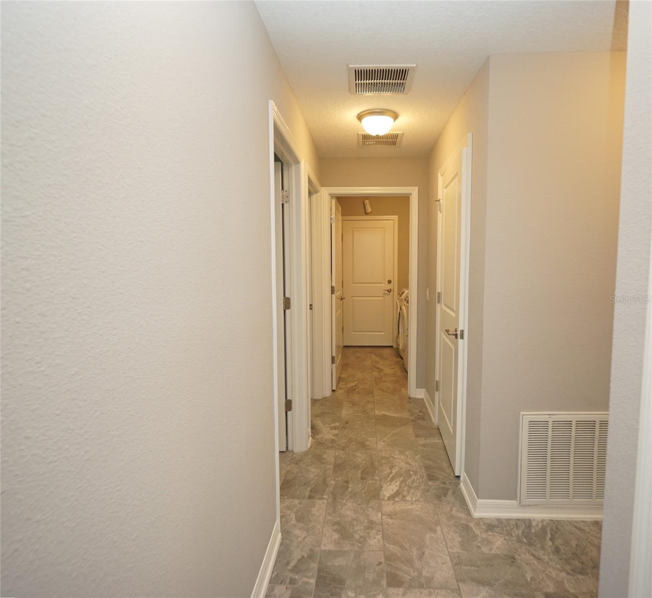 MORSANI PH 1 - Residential Lease