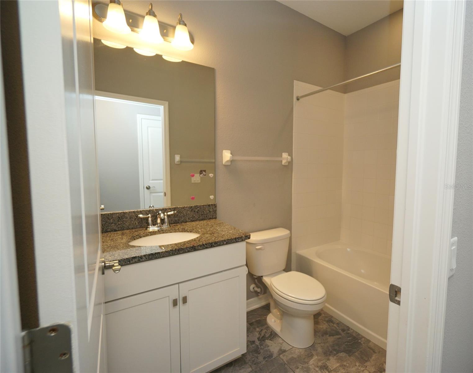 MORSANI PH 1 - Residential Lease