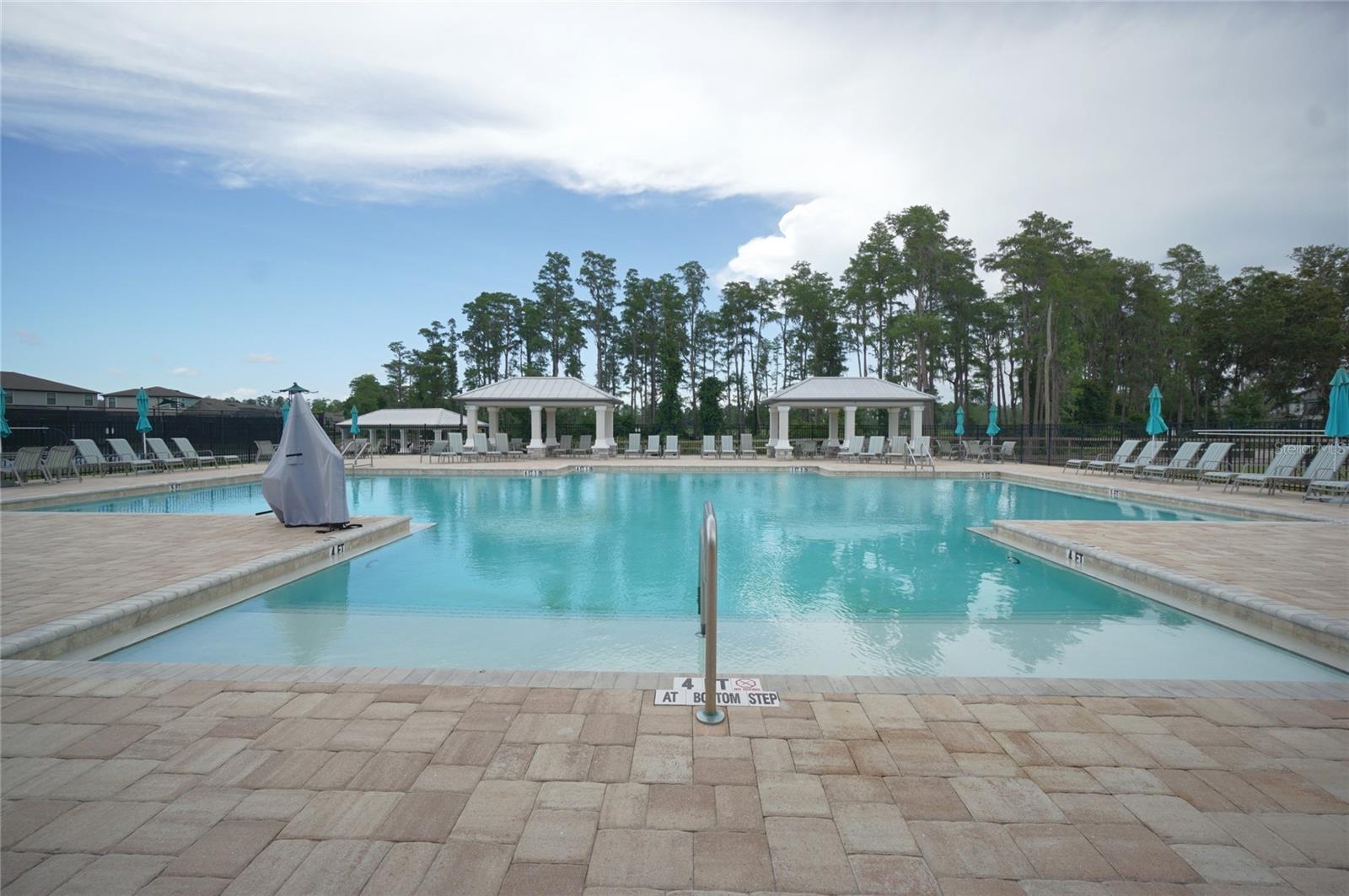 MORSANI PH 1 - Residential Lease