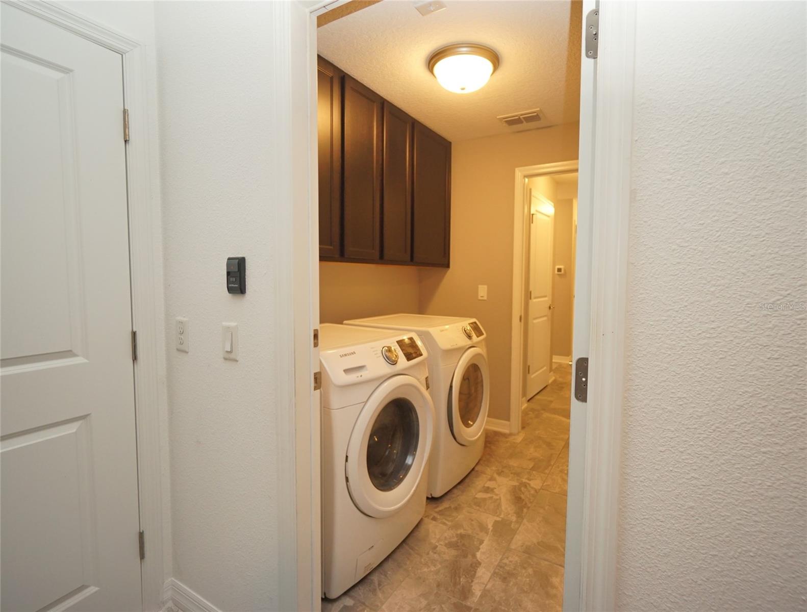 MORSANI PH 1 - Residential Lease