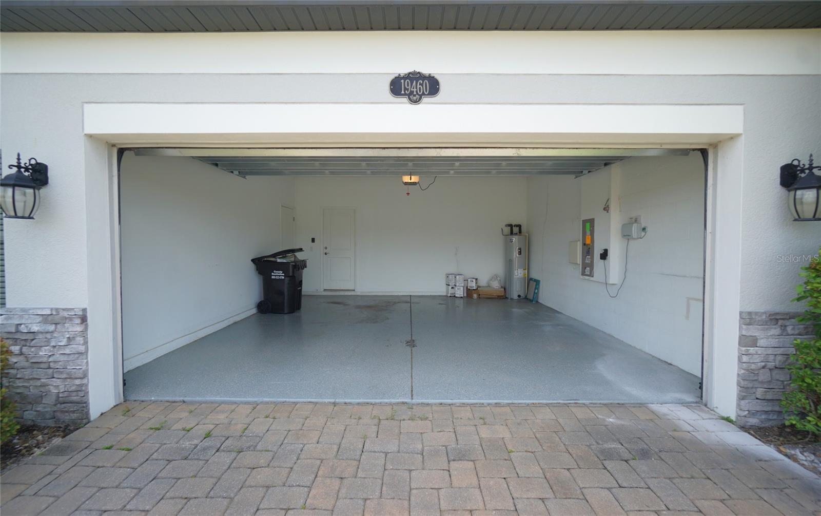 MORSANI PH 1 - Residential Lease