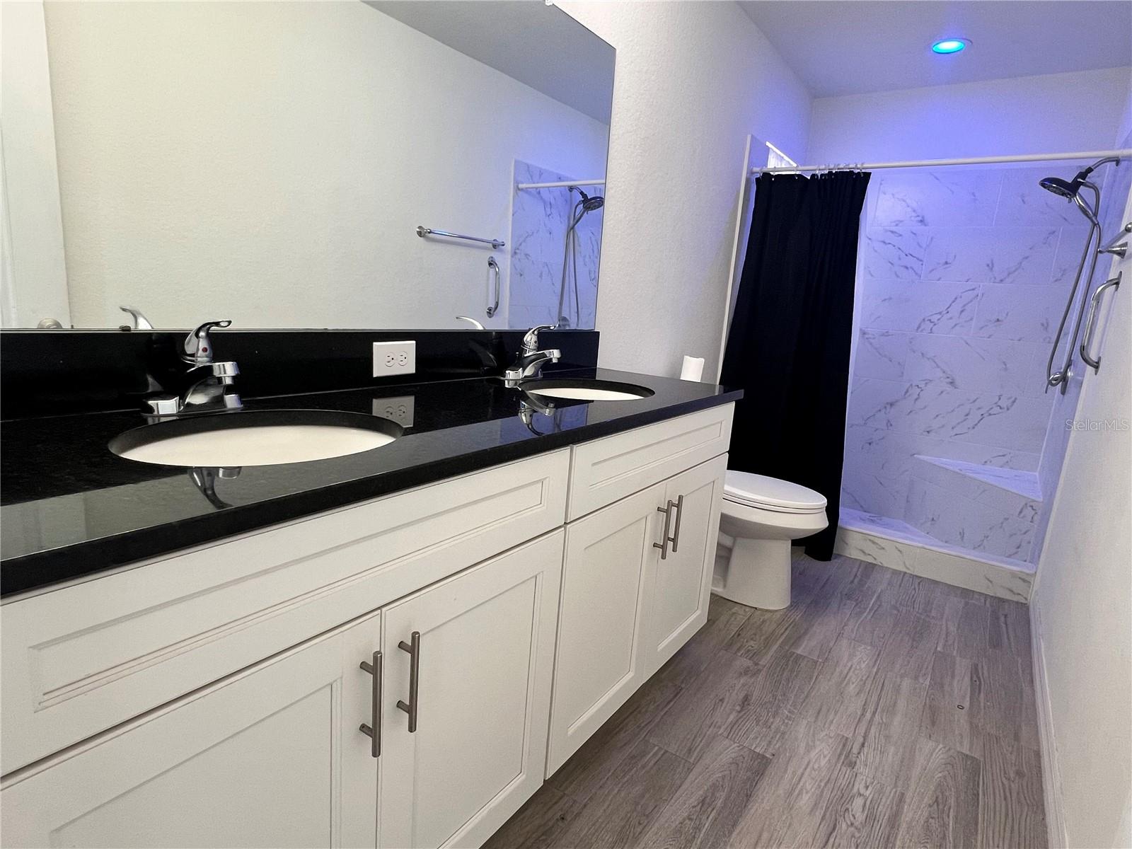CENTRAL RIDGE ESTATES - Residential