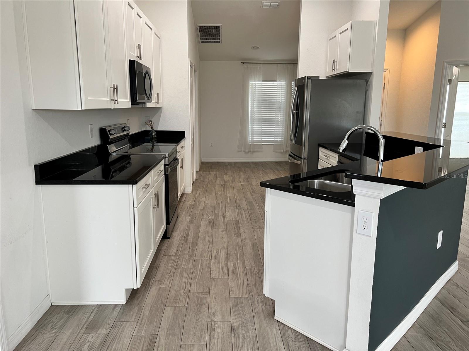 CENTRAL RIDGE ESTATES - Residential