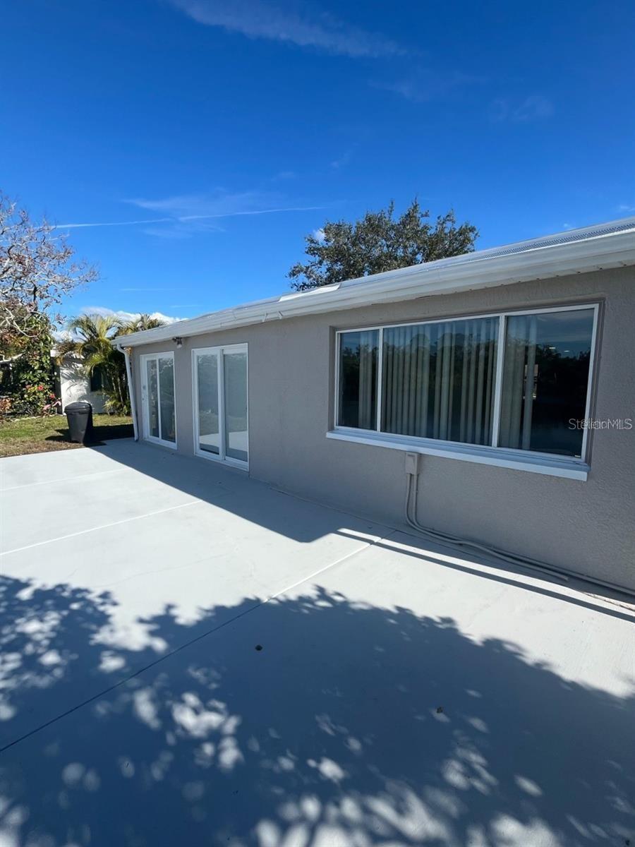 BEACON SQUARE - Residential