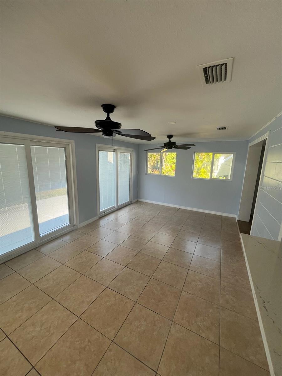 BEACON SQUARE - Residential