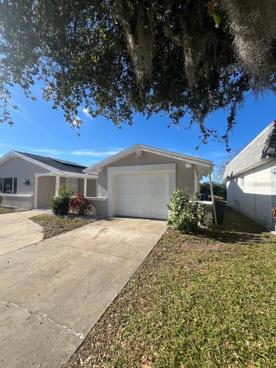 BEACON SQUARE - Residential