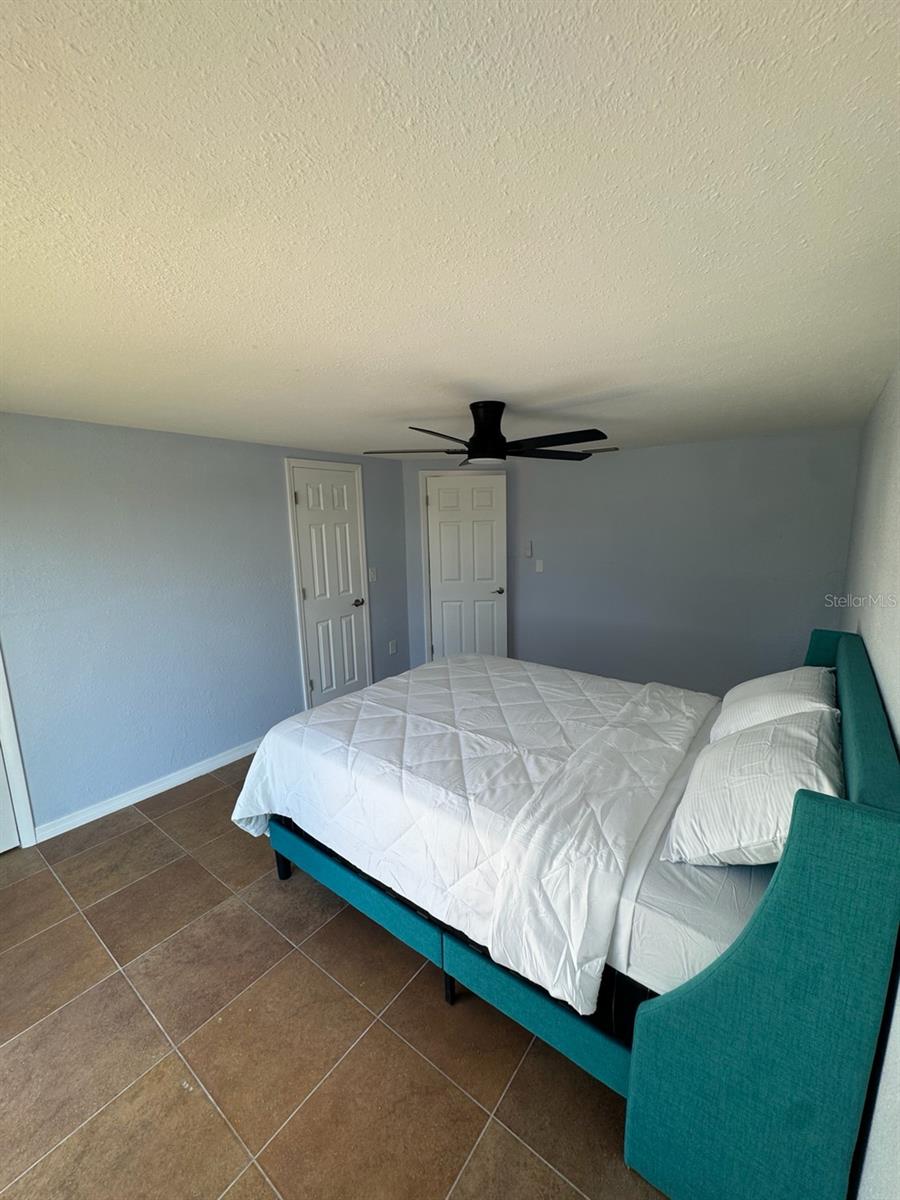 BEACON SQUARE - Residential