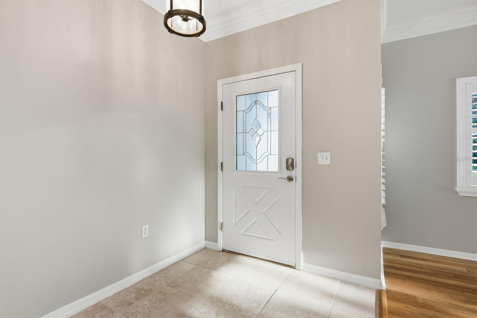 SALEM SQUARE - Residential