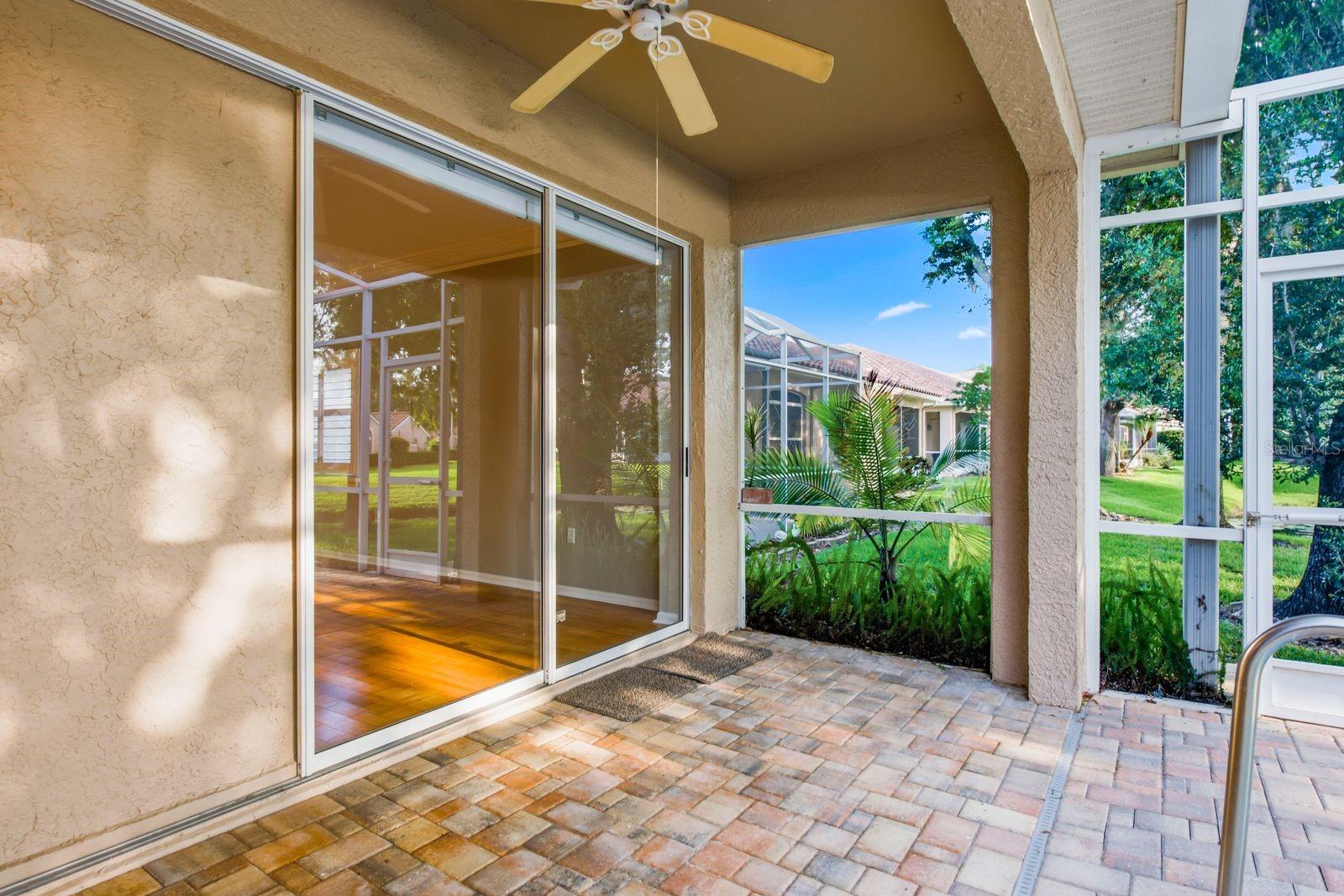 SALEM SQUARE - Residential
