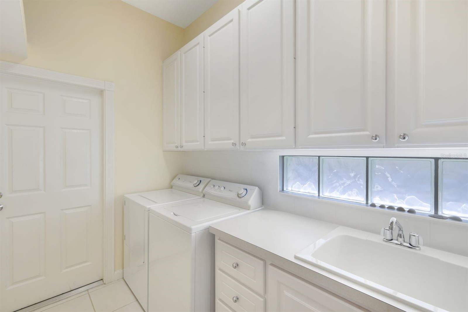 VILLAGE WALK - Residential Lease