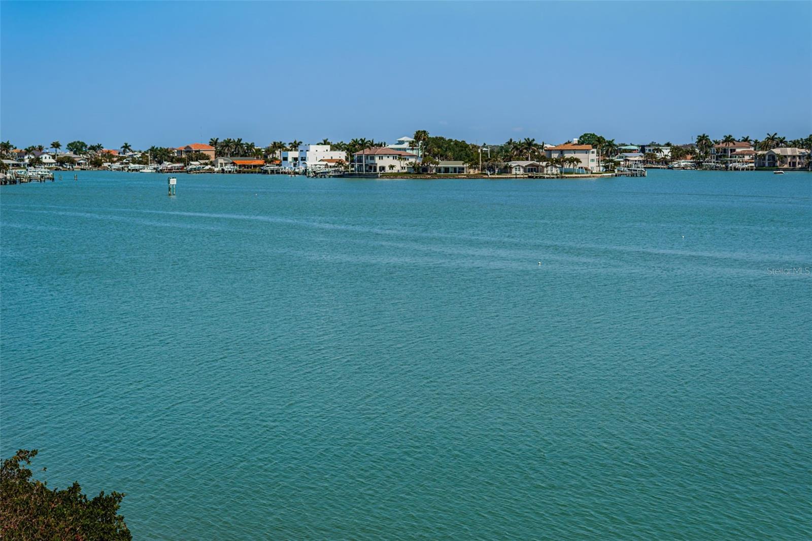 HARBOURSIDE CONDO - Residential