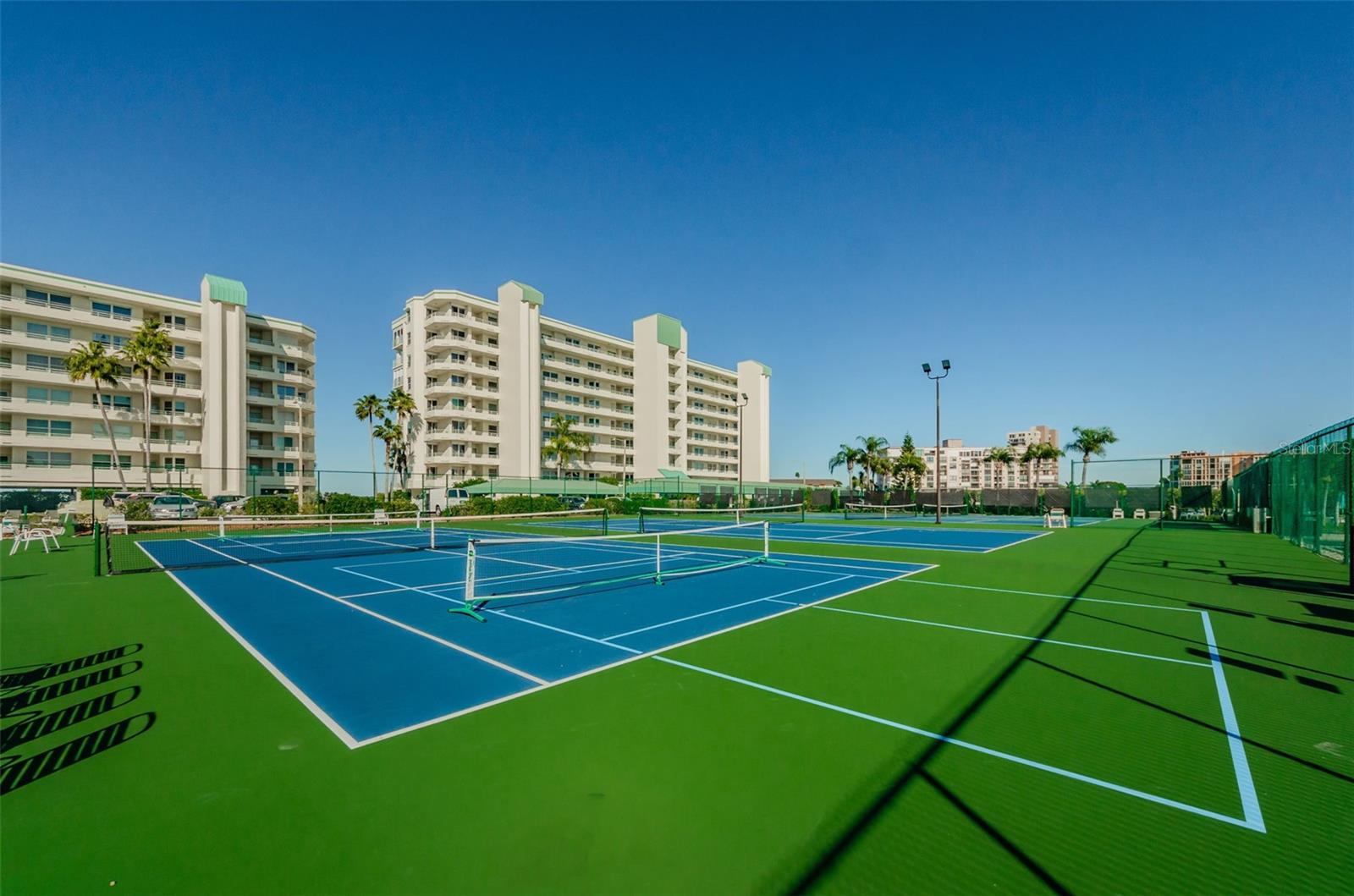 HARBOURSIDE CONDO - Residential