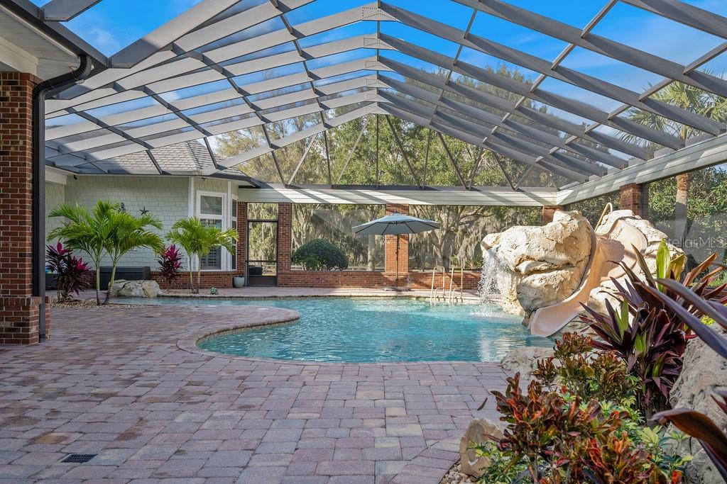 CANTERWOOD - Residential