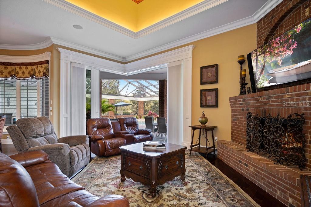 CANTERWOOD - Residential