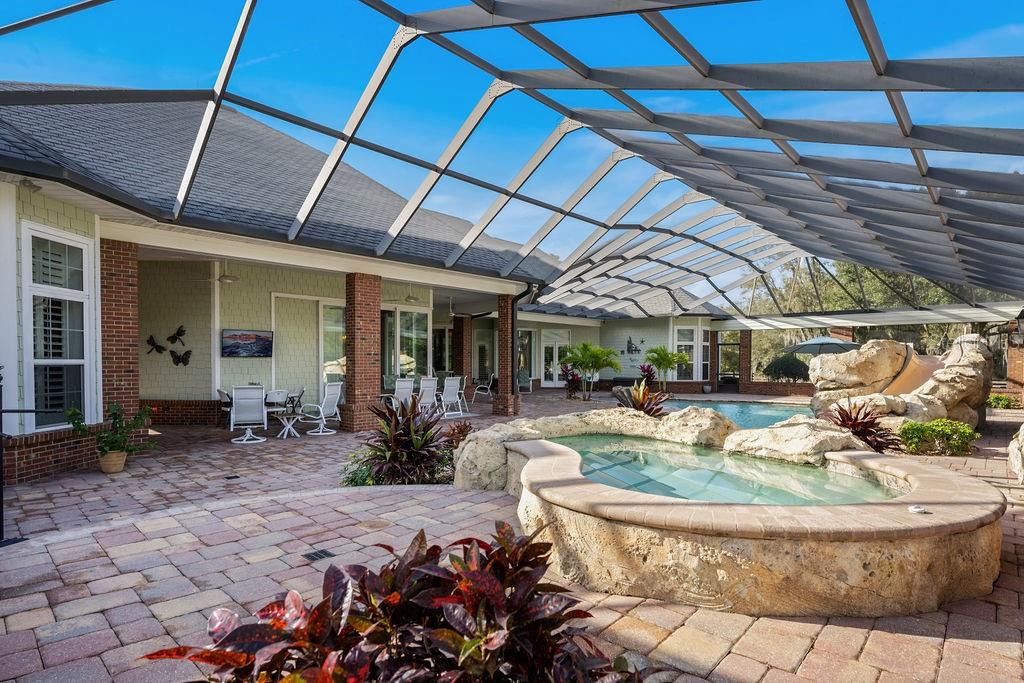CANTERWOOD - Residential