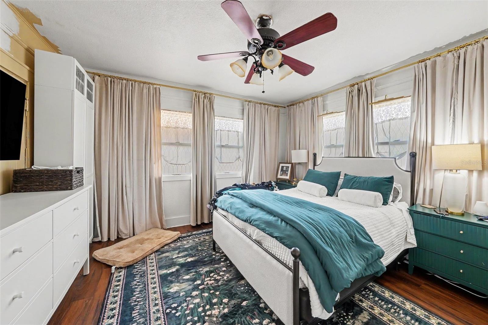 GIBSONTON ON THE BAY - Residential