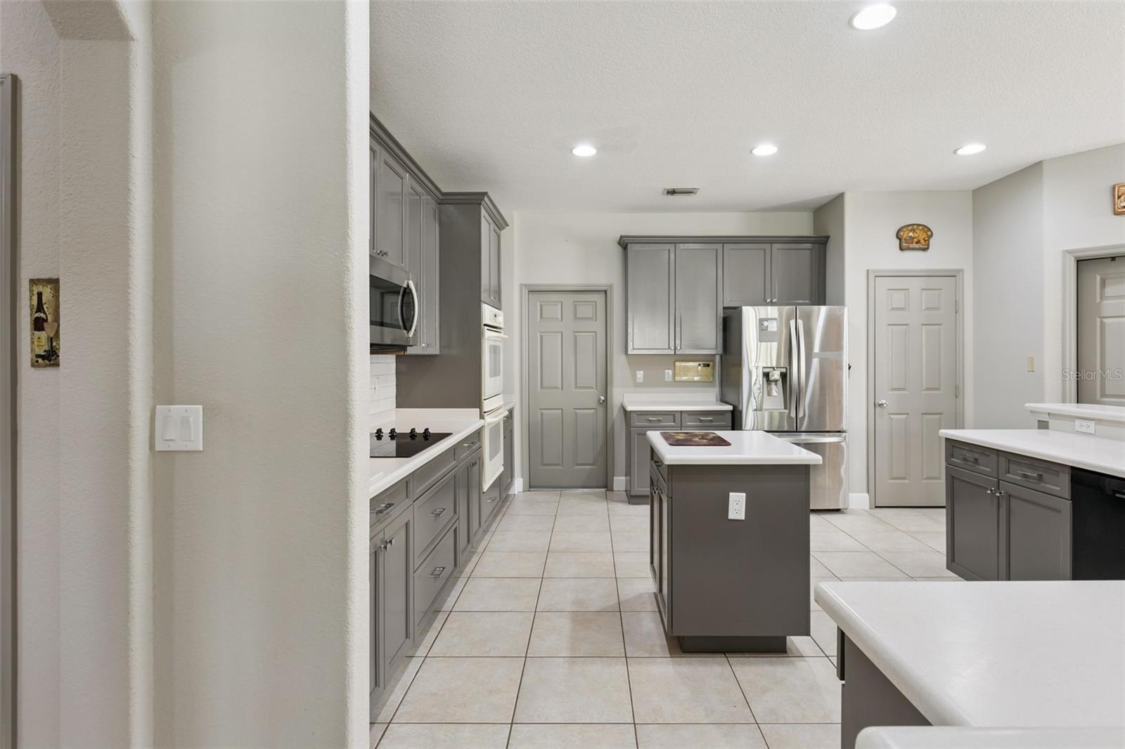 CRESTWOOD PH 2 - Residential