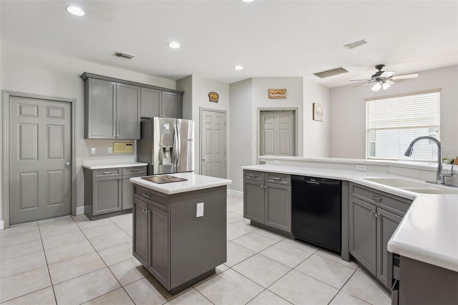 CRESTWOOD PH 2 - Residential