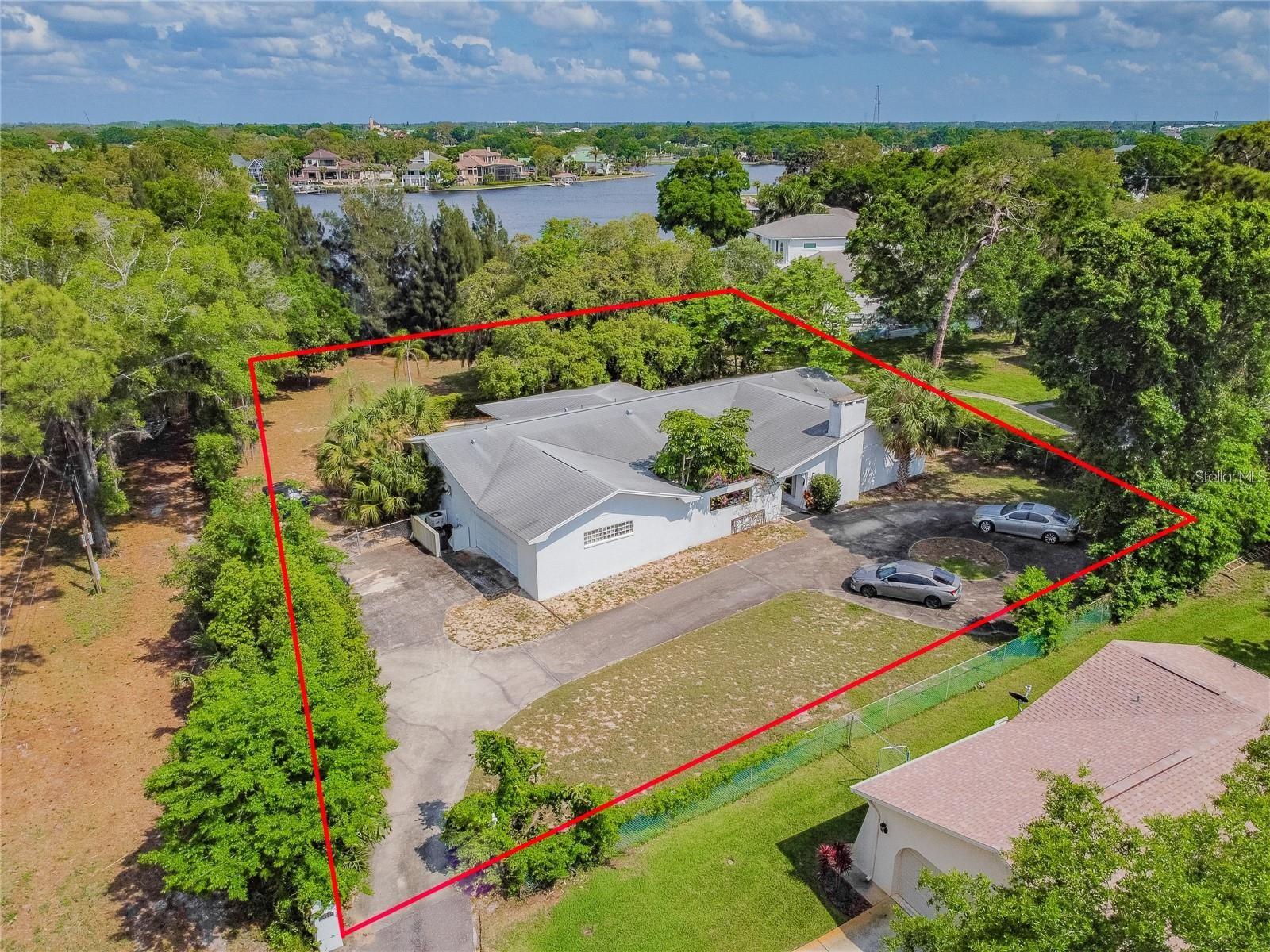 LAKE BUTLER VILLA COS SUB - Residential
