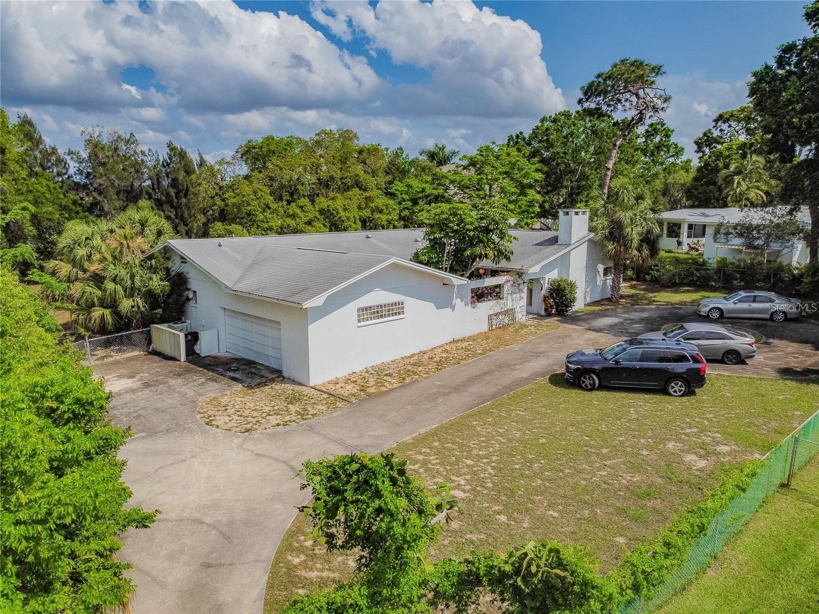 LAKE BUTLER VILLA COS SUB - Residential