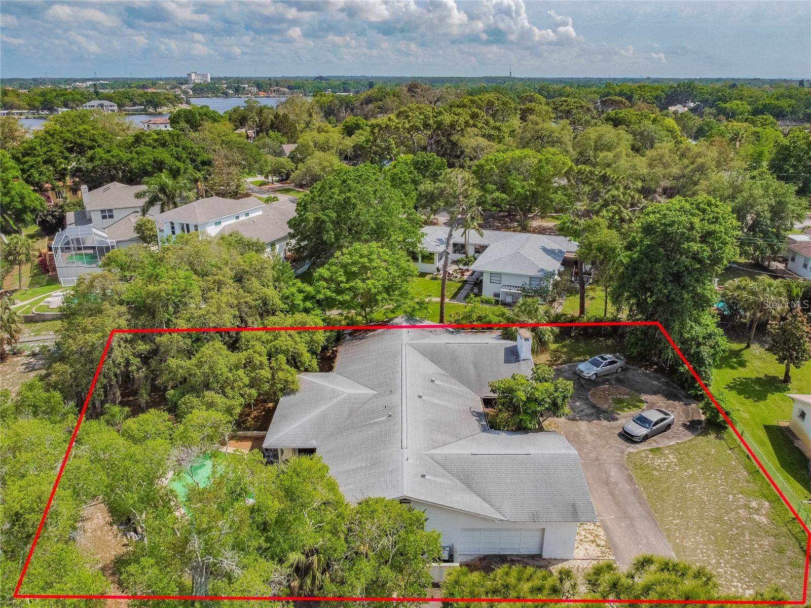 LAKE BUTLER VILLA COS SUB - Residential