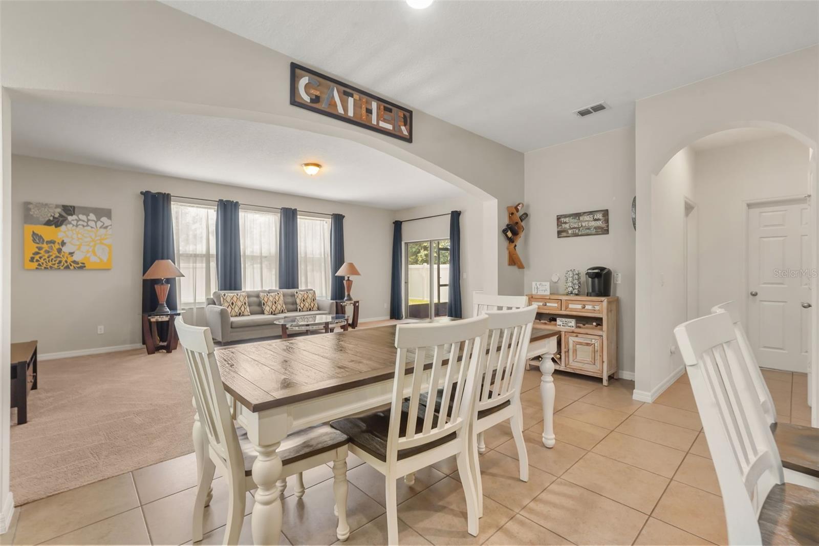NOVA POINTE PH 2 - Residential