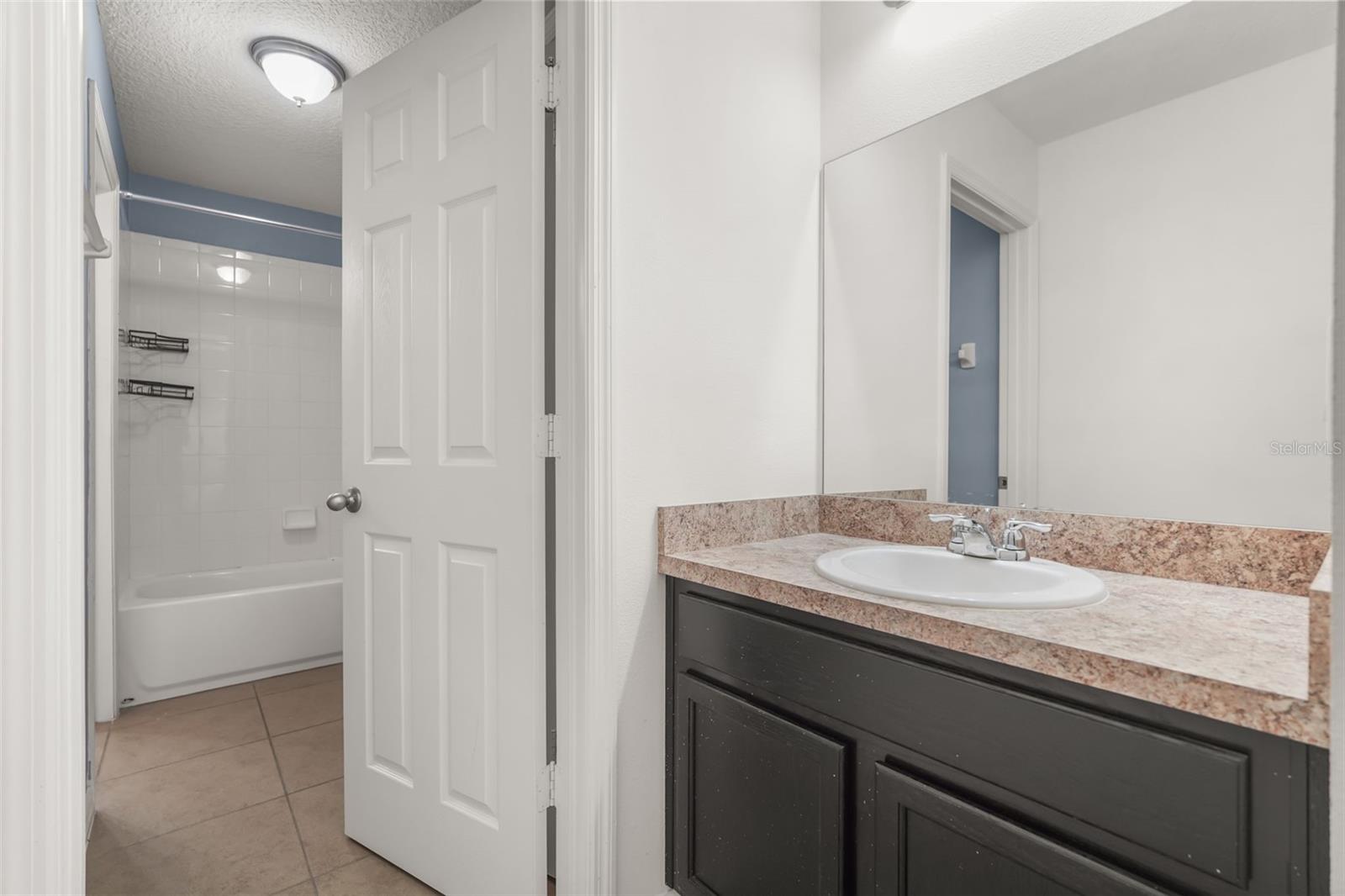 NOVA POINTE PH 2 - Residential