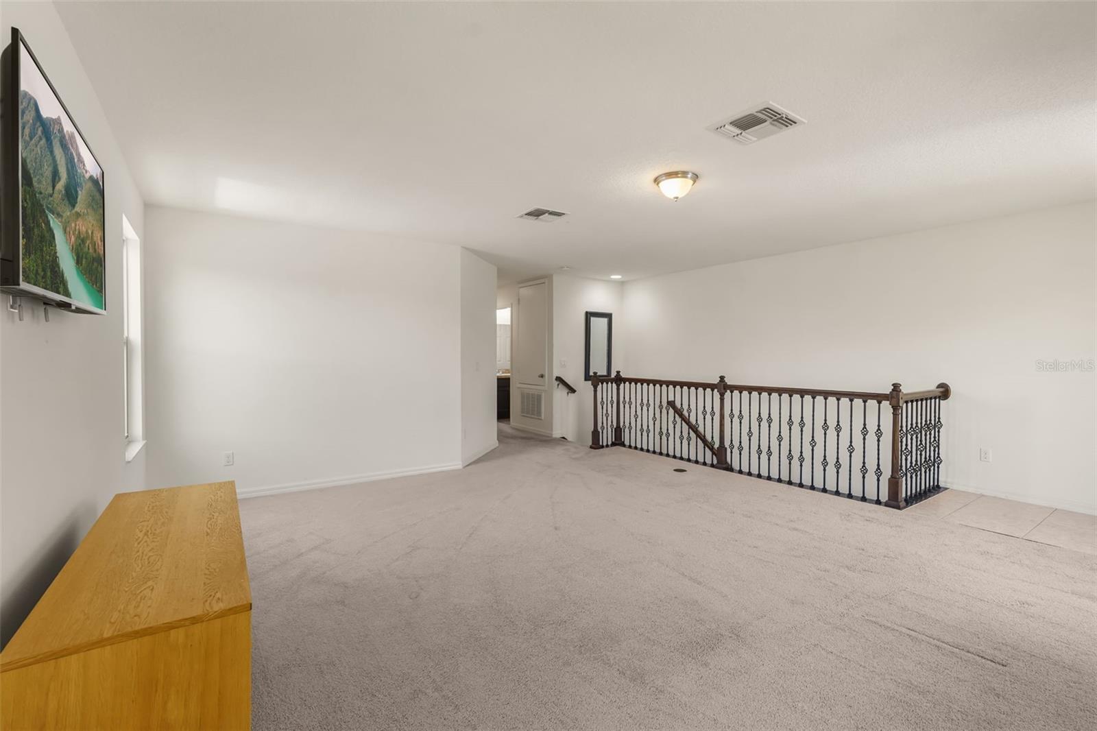 NOVA POINTE PH 2 - Residential