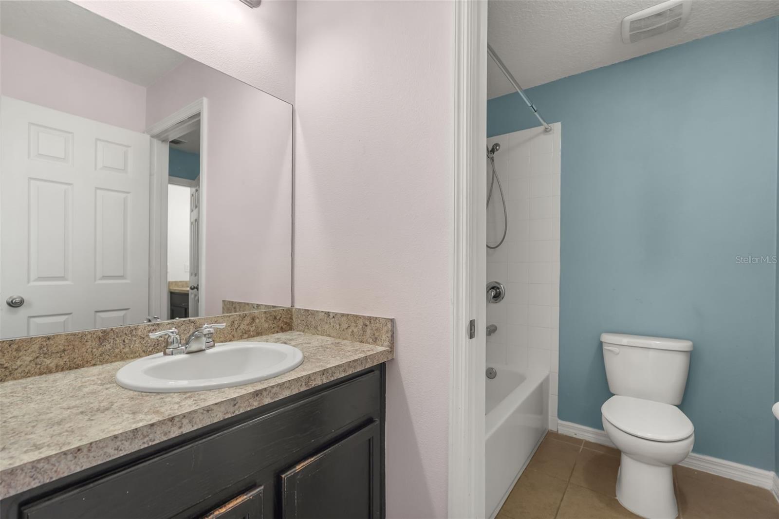 NOVA POINTE PH 2 - Residential